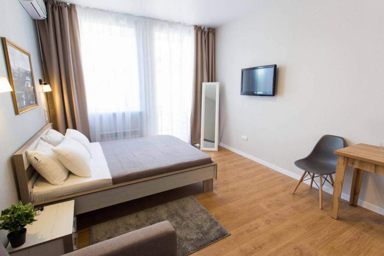 Cozy Apartment Beside Metro Yaroslava Mudroho, Universytet - Chernyshevska Str 95-6 Charkiw Exterior foto